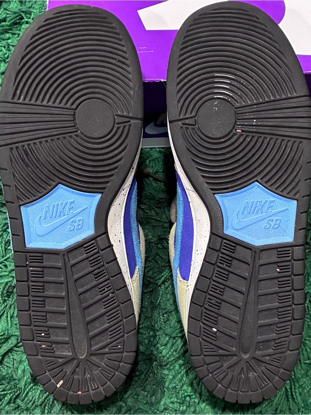 Nike SB Dunk Low ACG Celadon Size 10 Pre-Owned/Used OG ALL GREAT 100% AUTHENTIC! - Picture 7 of 9